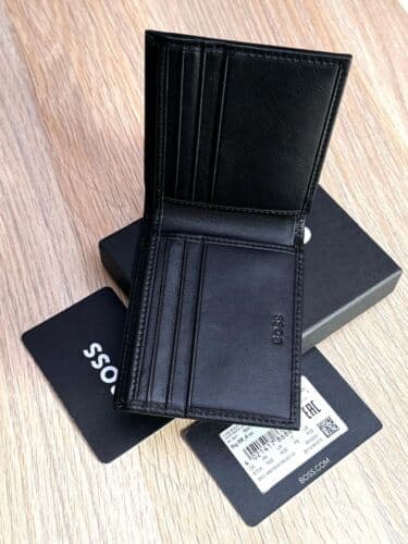HUGO BOSS 6CC genuine Leather Bifold WALLET