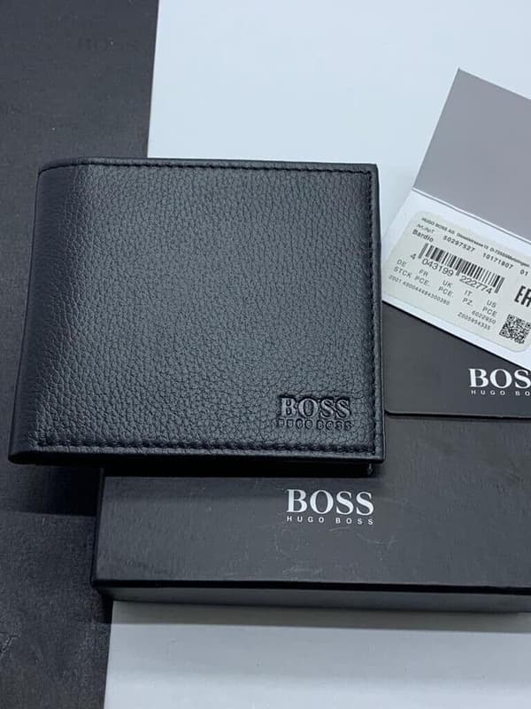 HUGO BOSS Men’s BARDIO Bi-Fold Black Leather Wallet 50297527