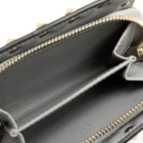 Pre-owned Valentino Leather Rockstud Compact Bifold Wallet Gray