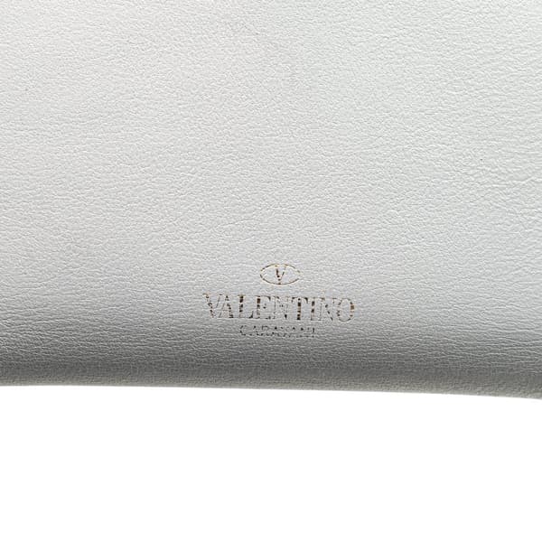Pre-owned Valentino Leather Rockstud Compact Bifold Wallet Gray
