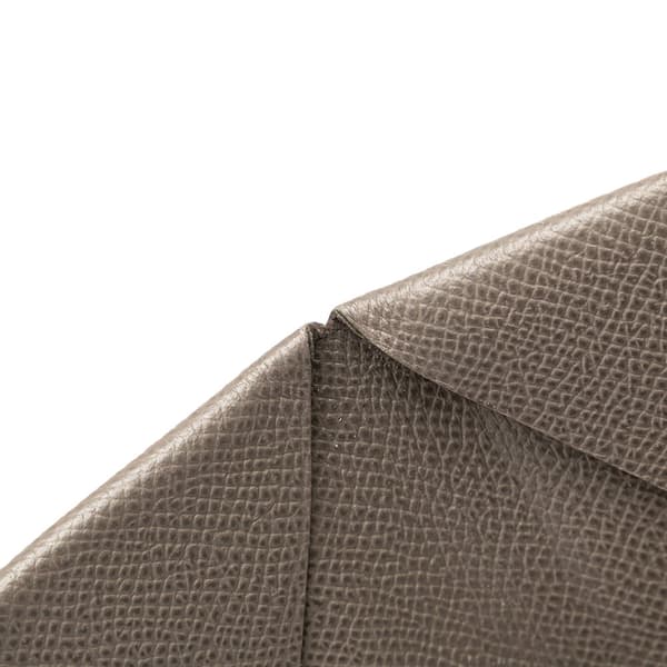 Pre-owned Hermès Epsom Calvi Card Holder Brown