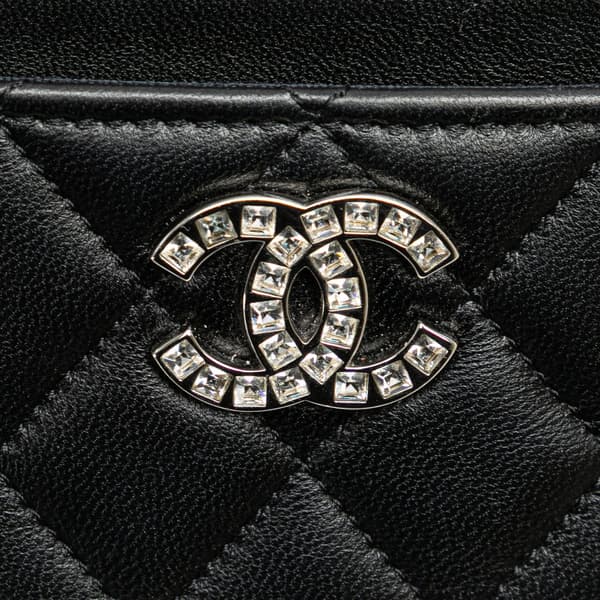 Pre-owned Chanel CC Quilted Lambskin Coin and Card Case Black