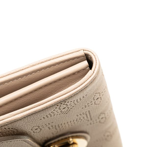 Pre-owned Louis Vuitton Monogram Mahina Iris Wallet Brown
