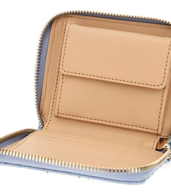 GUESS Ljust blå plånbok för kvinnor - Betula Small Zip Around Wallet S Stormy Blue 297956
