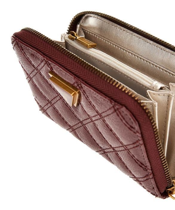 GUESS Plånbok röd vin för kvinna - Giully Zip Around Wallet M Burgundy 278788