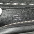 Miniatyrbilde 6 av 10: Pre-owned Louis Vuitton Taiga Zippy XL Long Wallet Black