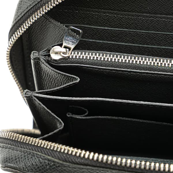 Pre-owned Louis Vuitton Taiga Zippy XL Long Wallet Black