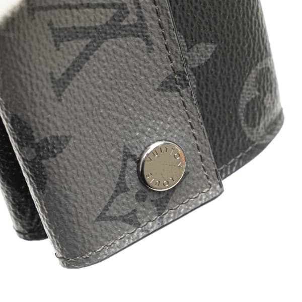 Pre-owned Louis Vuitton Monogram Eclipse Reverse Discovery Compact Wallet Black