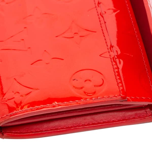 Pre-owned Louis Vuitton Monogram Vernis Sarah Wallet Red