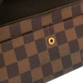 Miniatyrbilde 9 av 10: Pre-owned Louis Vuitton Damier Ebene Sarah Wallet Brown