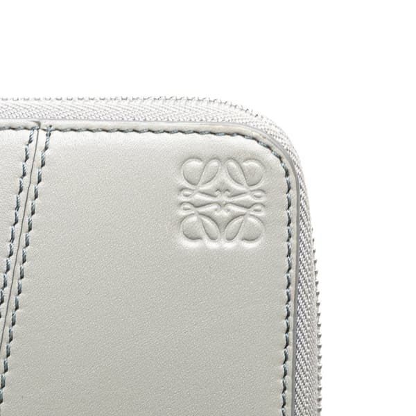 Pre-owned LOEWE Puzzle Edge Zipped Open Wallet Gray