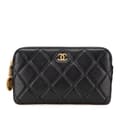 Pikkukuva 1 / 10: Pre-owned Chanel CC Quilted Caviar Pouch Black