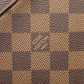 Miniatyrbilde 7 av 10: Pre-owned Louis Vuitton Damier Ebene Neverfull Pouch MM Brown