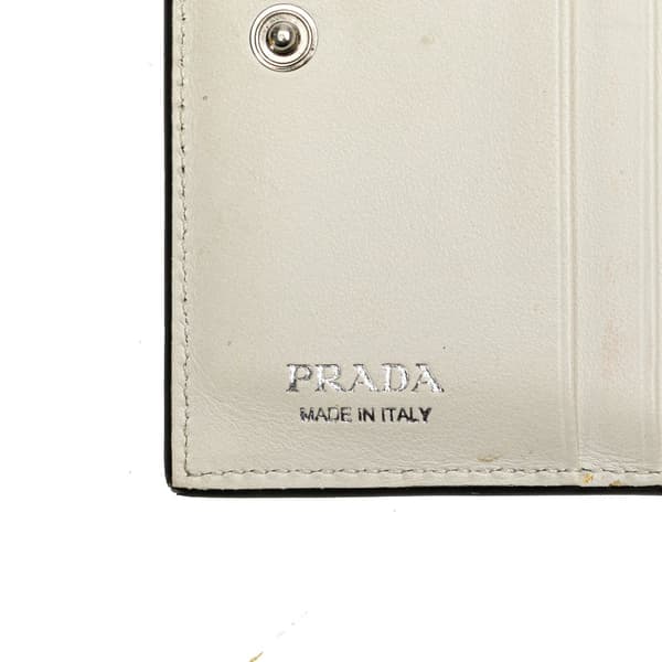Pre-owned Prada Bicolor Leather Bifold Compact Wallet White