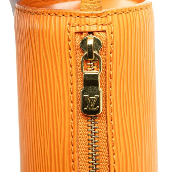 Pre-owned Louis Vuitton Epi Soufflot Pochette Orange