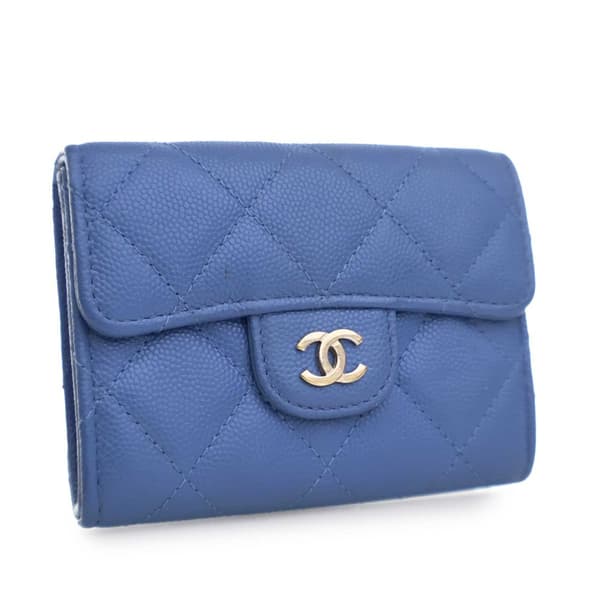 Pre-owned Chanel CC Quilted Caviar Flap Card Holder Blue