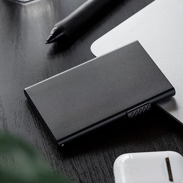 Korthållare med RFID skydd / Plånbok i Aluminium - 6 kort 6.2x10.2x0.9cm