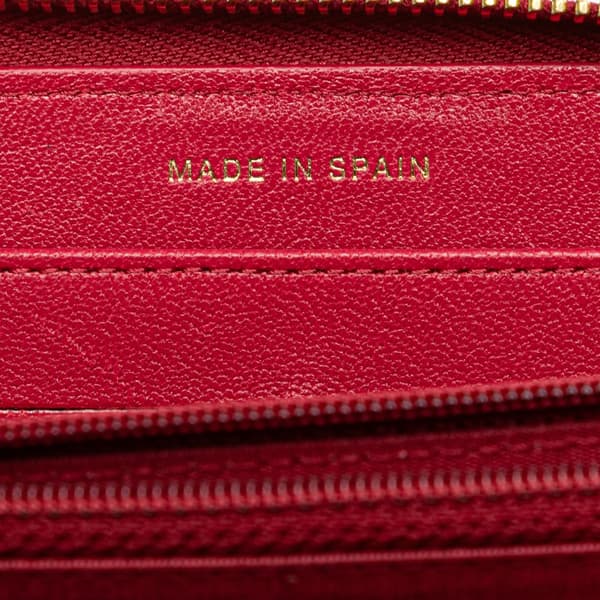 Pre-owned Chanel Chevron Sheepskin Mademoiselle Zip Around Wallet Red