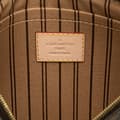Miniatyrbilde 5 av 10: Pre-owned Louis Vuitton Monogram Neverfull Pouch Brown