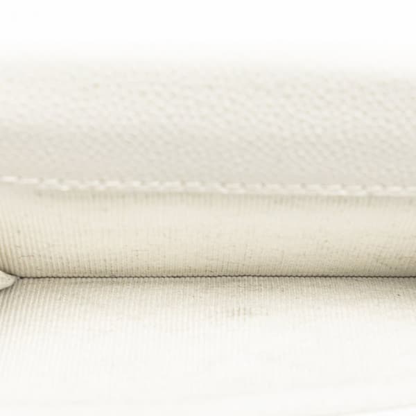 Pre-owned Chanel CC Quilted Caviar Trifold Flap Wallet White