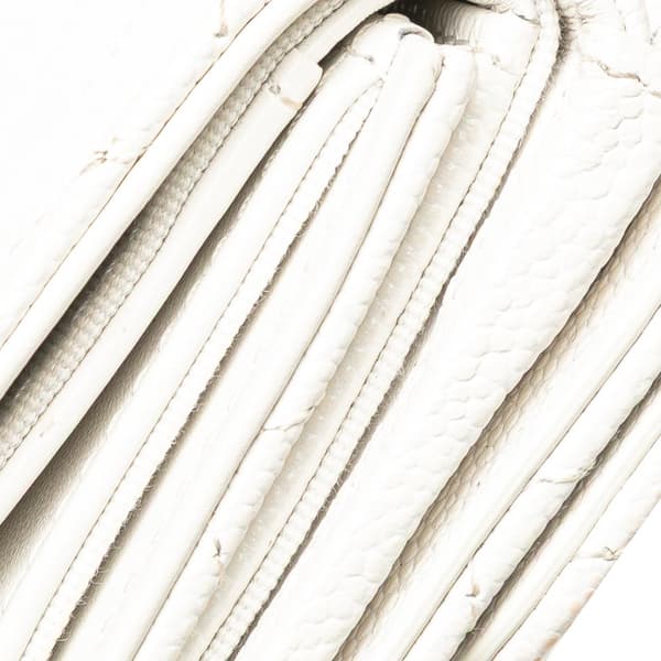Pre-owned Chanel CC Quilted Caviar Trifold Flap Wallet White