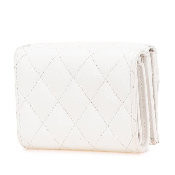 Pre-owned Chanel CC Quilted Caviar Trifold Flap Wallet White