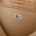 Pikkukuva 5 / 10: Pre-owned Chanel Metallic Quilted Lambskin Round Clip On Coin Purse Airpods Case Gold