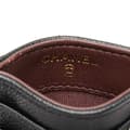 Miniatyrbillede 5 af 10: Pre-owned Chanel CC Quilted Caviar Card Holder Black