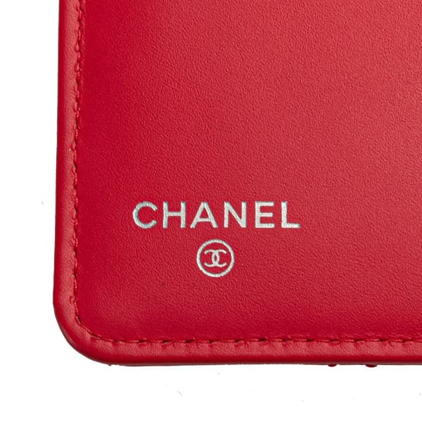 Pre-owned Chanel CC Quilted Patent Leather L Yen Bifold Wallet Pink