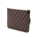 Miniatyrbild 2 av 10: Pre-owned Louis Vuitton Damier Ebene Neverfull Pouch MM Brown