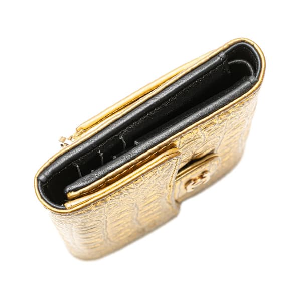Pre-owned Chanel CC Metallic Calfskin Crocodile Embossed Compact Flap Wallet Gold