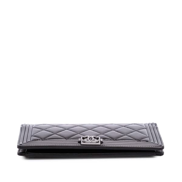 Pre-owned Chanel Quilted Patent Boy Long Wallet Black