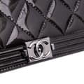 Pikkukuva 4 / 10: Pre-owned Chanel Quilted Patent Boy Long Wallet Black
