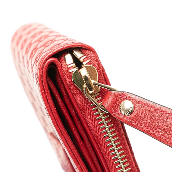 Pre-owned Gucci Microguccissima Zip Around Small Wallet Red
