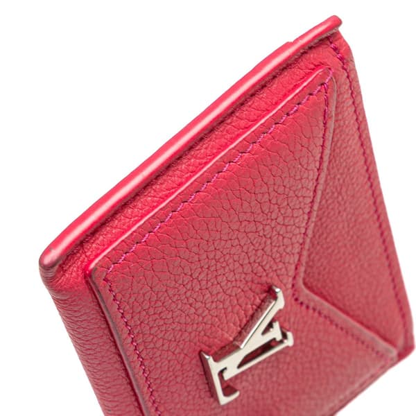 Pre-owned Louis Vuitton LockMe Card Holder Pink