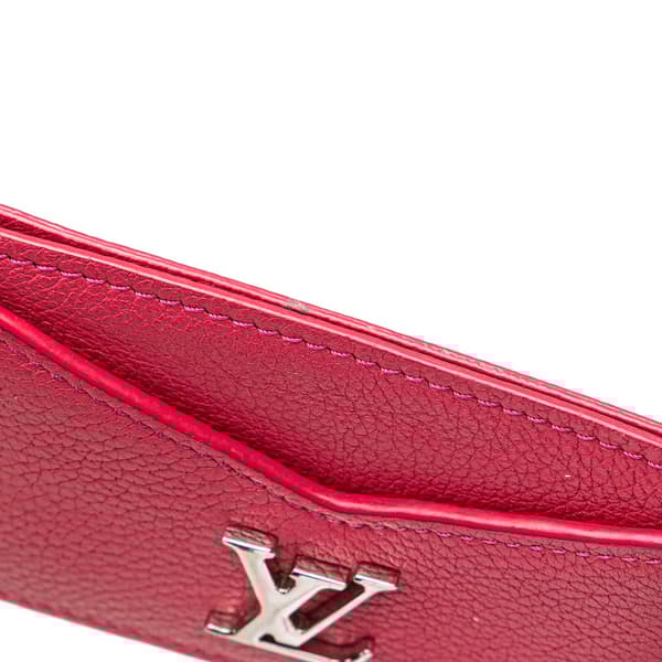 Pre-owned Louis Vuitton LockMe Card Holder Pink