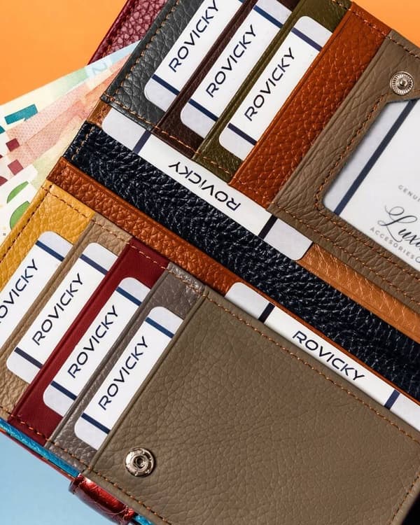 Stor damepung i læder med patchwork-mønster fra Lumarko!