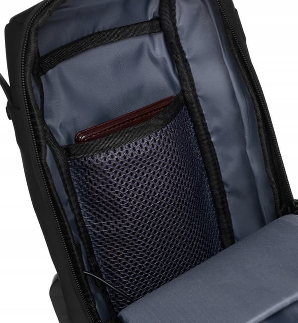 Lumarko axelväska med USB-port!
