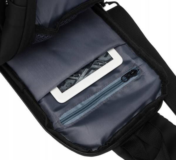 Solid ryggsäck-axelväska med USB-port Lumarko!