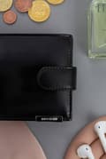 Miniatyrbillede 3 af 10: Rummelig herrepung i læder med RFID-system fra Lumarko!