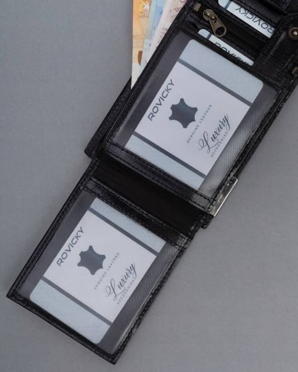 Rummelig herrepung i læder med RFID-system fra Lumarko!