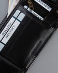Miniatyrbillede 9 af 10: Rummelig herrepung i læder med RFID-system fra Lumarko!