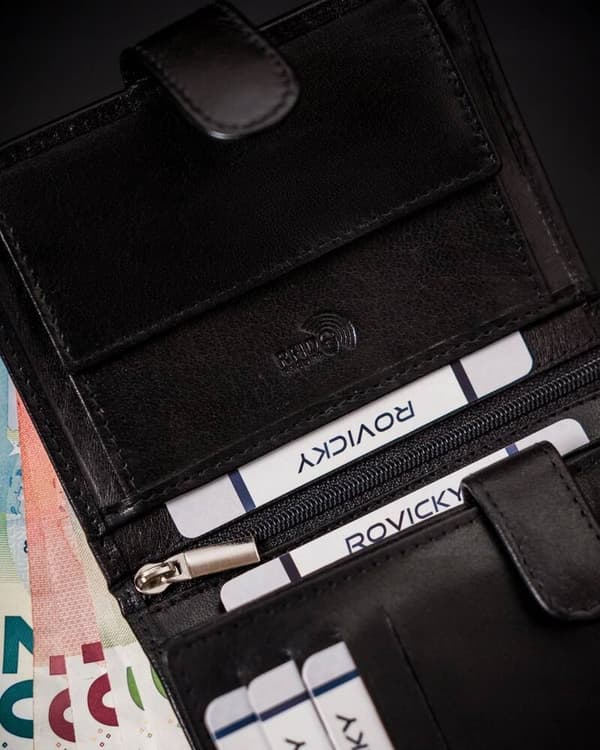 Stor herretunge i ægte læder med RFID-system fra Lumarko!