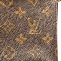 Miniatyrbillede 9 af 10: Pre-owned Louis Vuitton Monogram Toiletry Pouch 15 Brown
