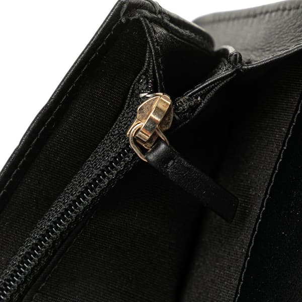 Pre-owned Chanel Quilted Caviar Boy Yen Long Wallet Black