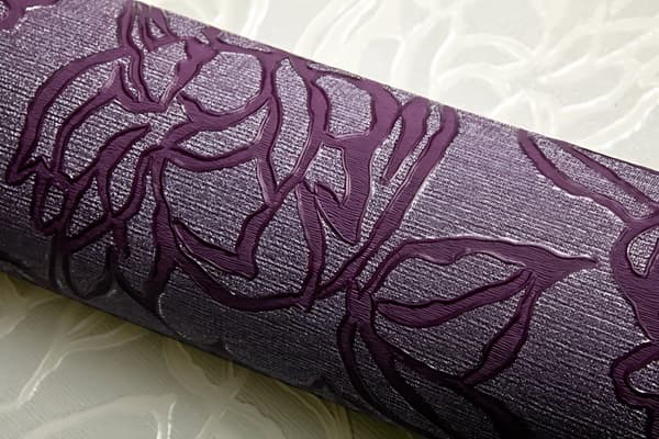 Non woven-tapet Blommig EDEM 9040-29 präglad glansigt färg violett röd lila 10,65 m2