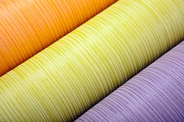 Tapet ensfarvet EDEM 598-22 tekstureret mat farve lilla rødlilla klar violet 5,33 m2