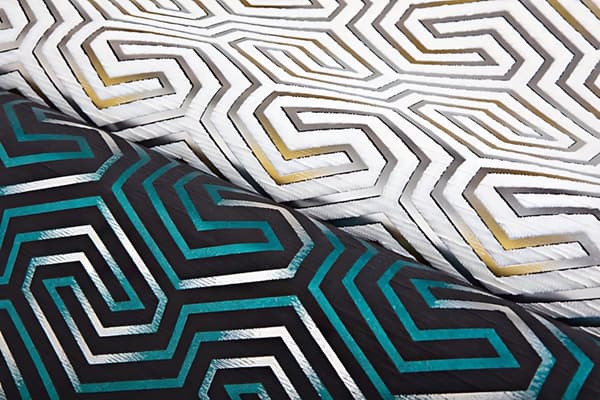 Non woven-tapet geometrisk EDEM 84114BR95 lätt texturerad metalliskt mönstermatt bakgrund färg antracit umbra grå pärla opal grön silver 10,65 m2