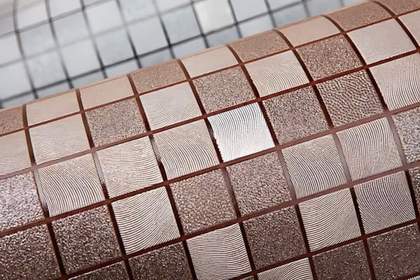 Tapet kakel mönster EDEM 1033-17 präglad metalliska höjdpunkter färg brun beige silver 5,33 m2
