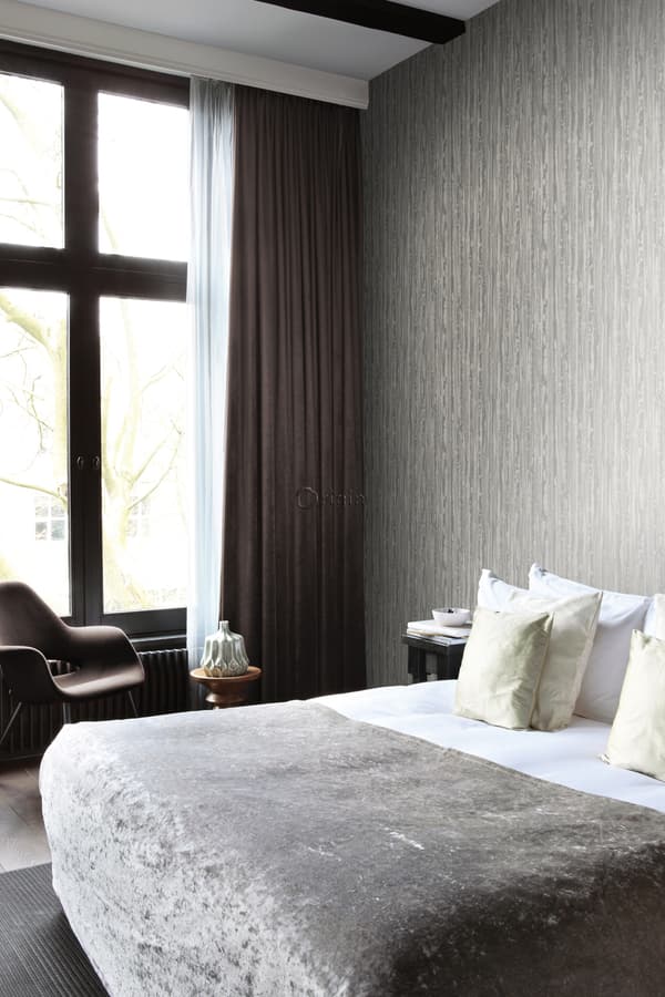 Origin Wallcoverings tapet ränder brunt och guldglänsande 53 cm x 10,05 m